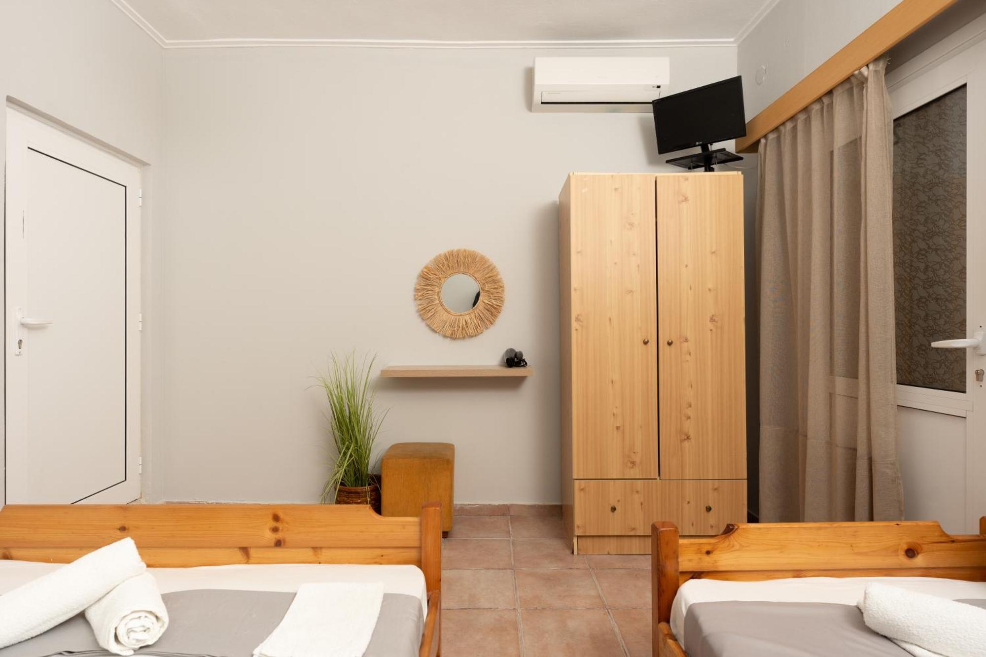 Salvino Rooms Paralia Katerinis Bagian luar foto